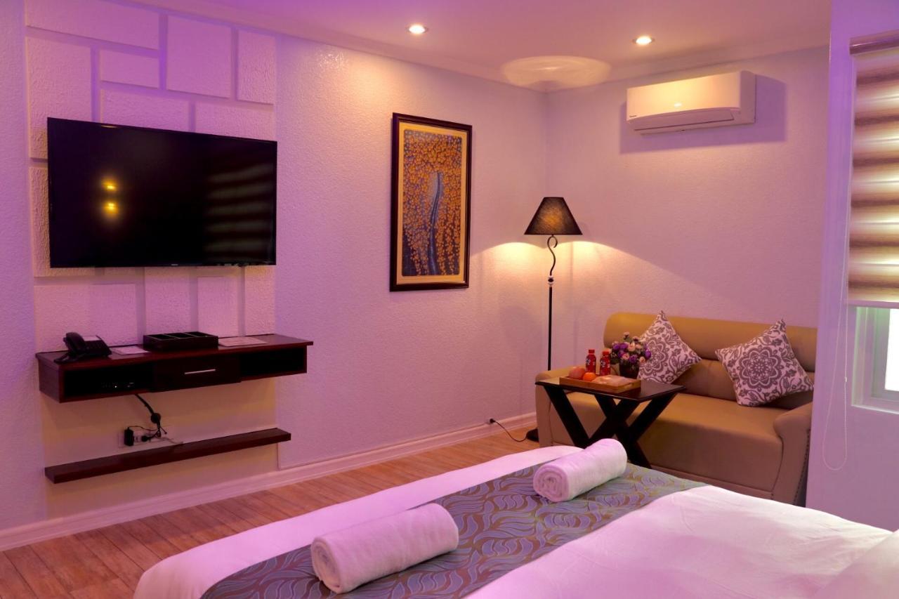 Maison Hotel Cauayan City  Exteriér fotografie